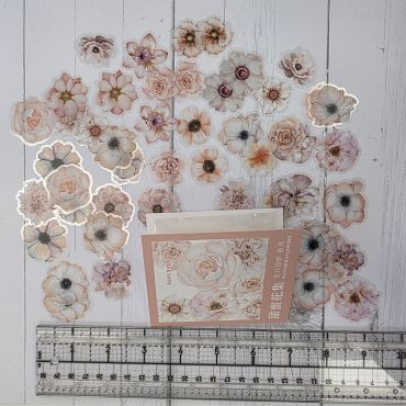 BLOOMING FLOWERS - BEIGE